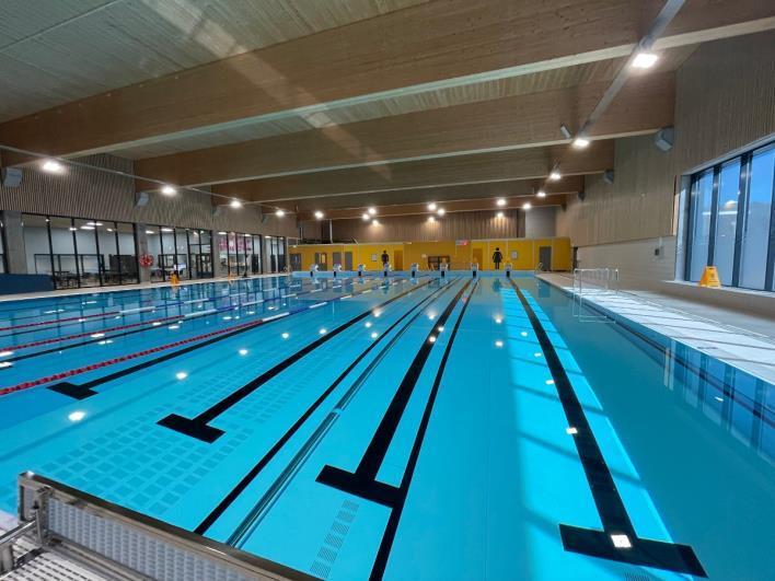 Svømmehall - Klikk for stort bilde