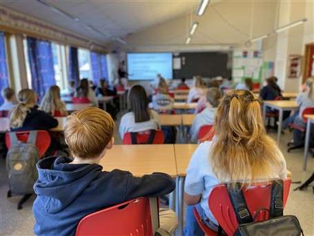 Lenke til artikkel: Hvilke skoleregler bør gjelde i Bamble-skolen?